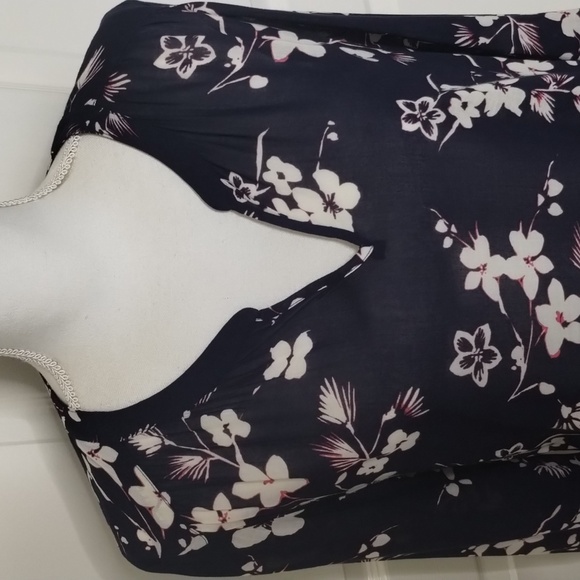 Lucky Brand peasant blouse navy floral ivory and pink 3/4 sleeve sheer v-neck sm - Picture 2 of 13